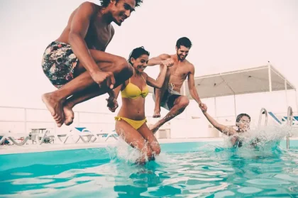 swimming-and-acne-effects
